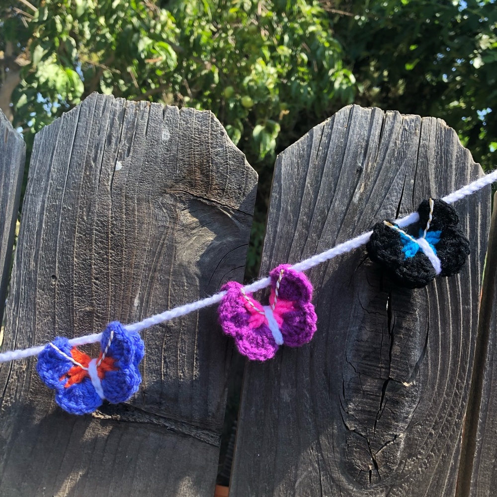 🎉HP🎉🌈Handmade Crochet Rainbow Butterfly Garland🌈 - Picture 4 of 10